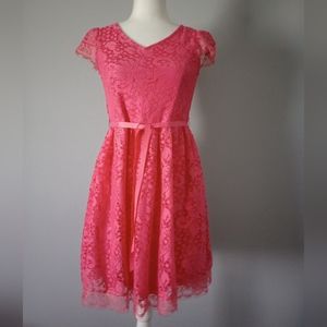Lilt Dress  Girls  Size 16 Short Sleeve Color Coral Lace New Without Tags Midi